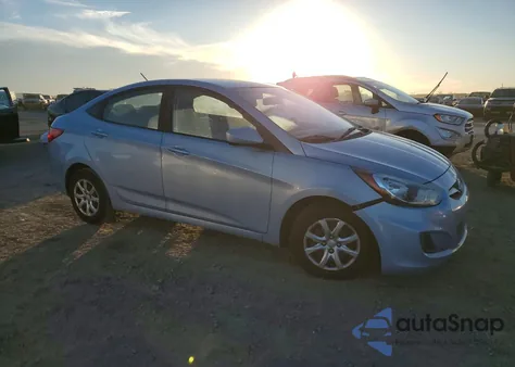 2013 Hyundai Accent Gls z USA, uszkodzony, nr VIN KMHCT4AE5DU549127